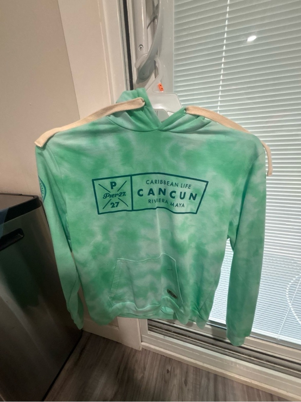 Cancun Graphic Tie-Dye Crewneck Hoodie - Green